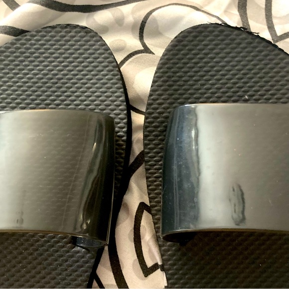 Clear black slides w/ opaque black soles - Picture 3 of 4